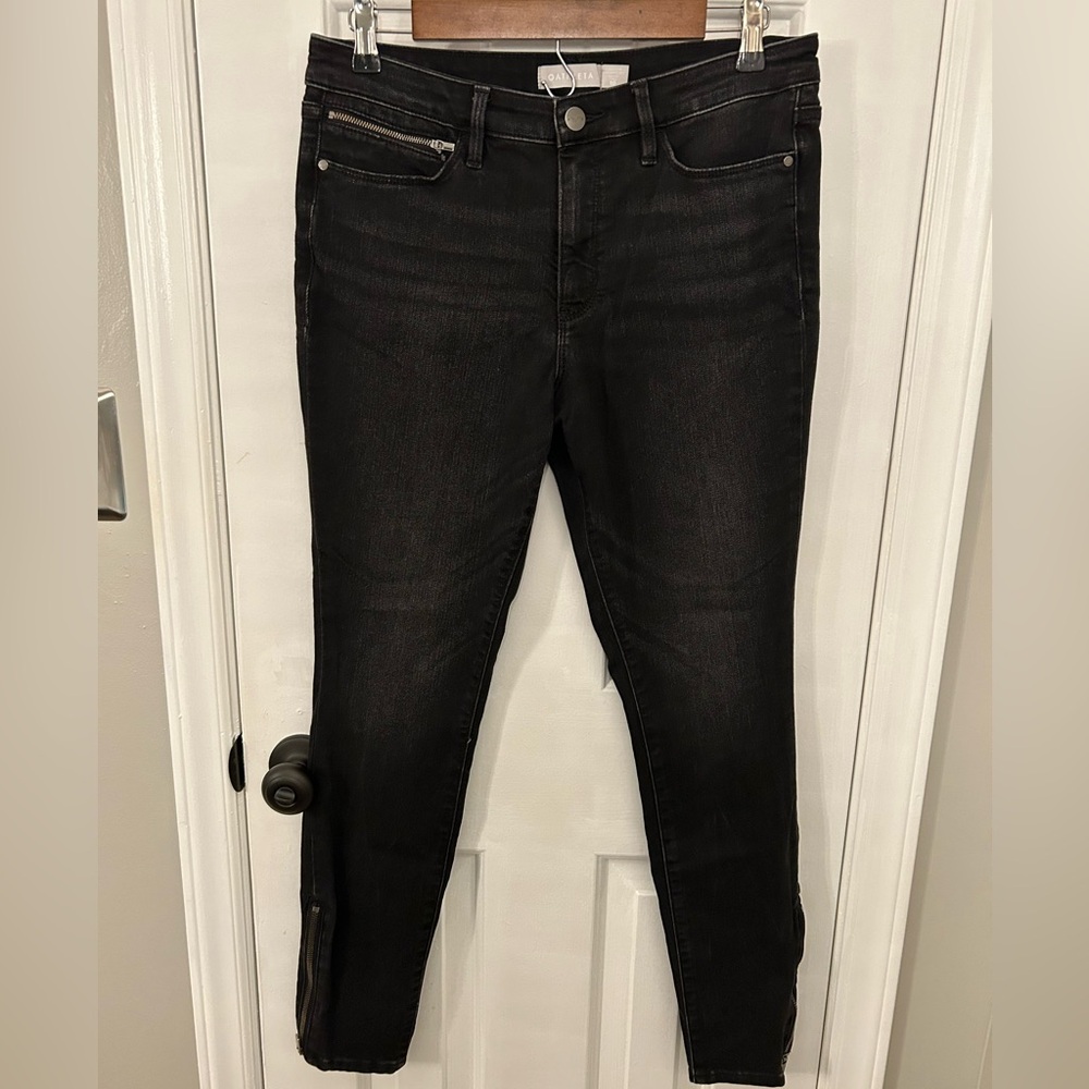 Athleta Size 10 Black Zipper Ankle Jeans